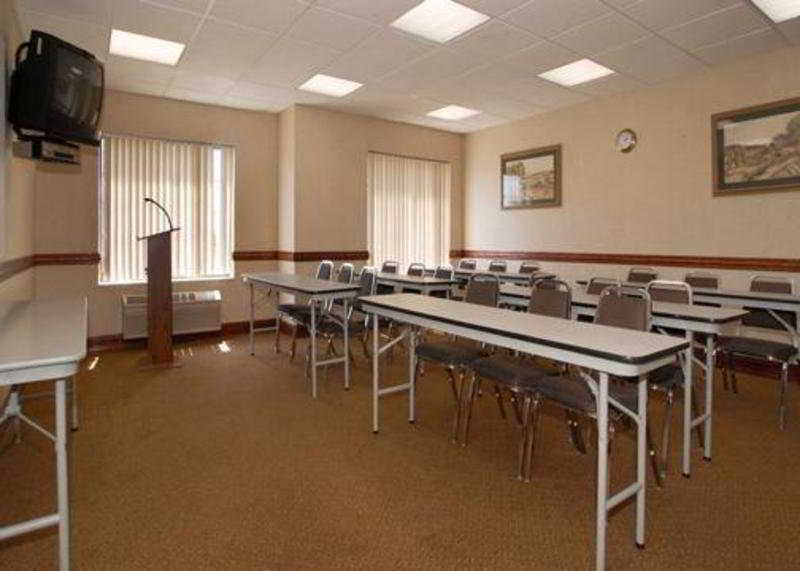 Comfort Suites Southport Екстериор снимка
